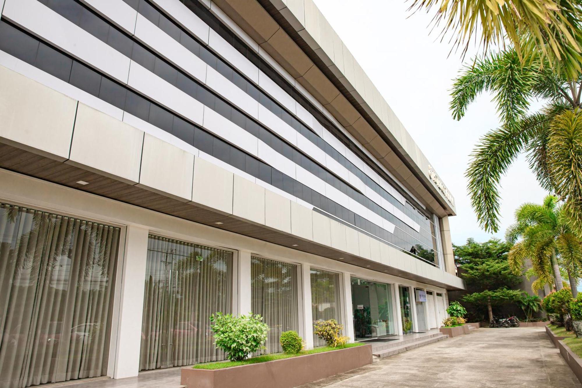 Hotel Costa Brava Tacloban Exterior photo
